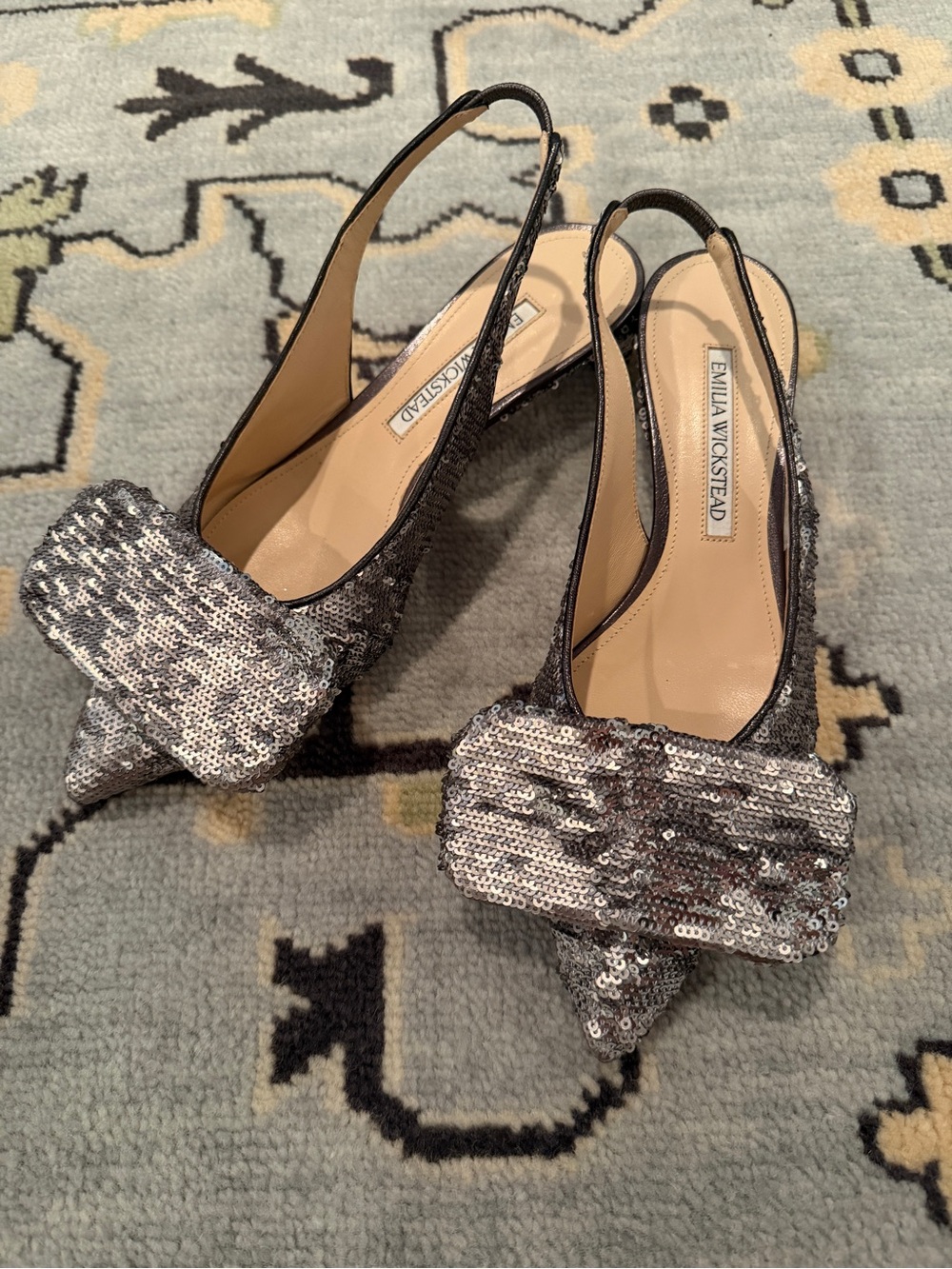 Emilia Wickstead Silver Sequin Pointed Slingback Heels with Bow